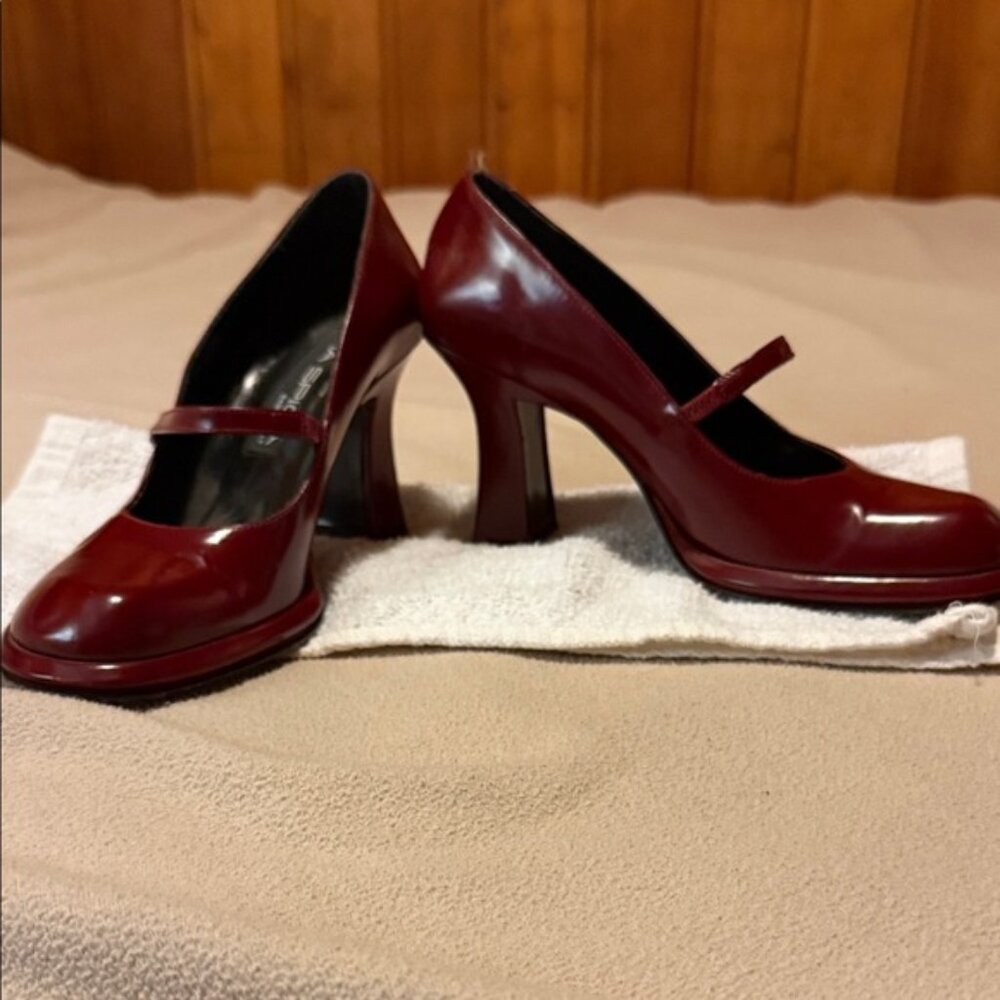 Via Spiga Burgundy Mary Jane Heels